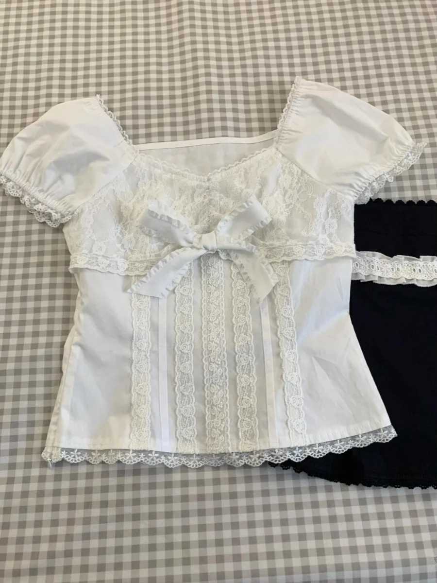 Plus Size Clean Ele White Lace Knot T-irt Blouse plus Size Summer Two-Piece Set with Pleated Skirt for Women
Plus Size Clean Ele White Lace Knot T-irt Blouse plus Size Summer Two-Piece Set with Pleated Skirt for Women