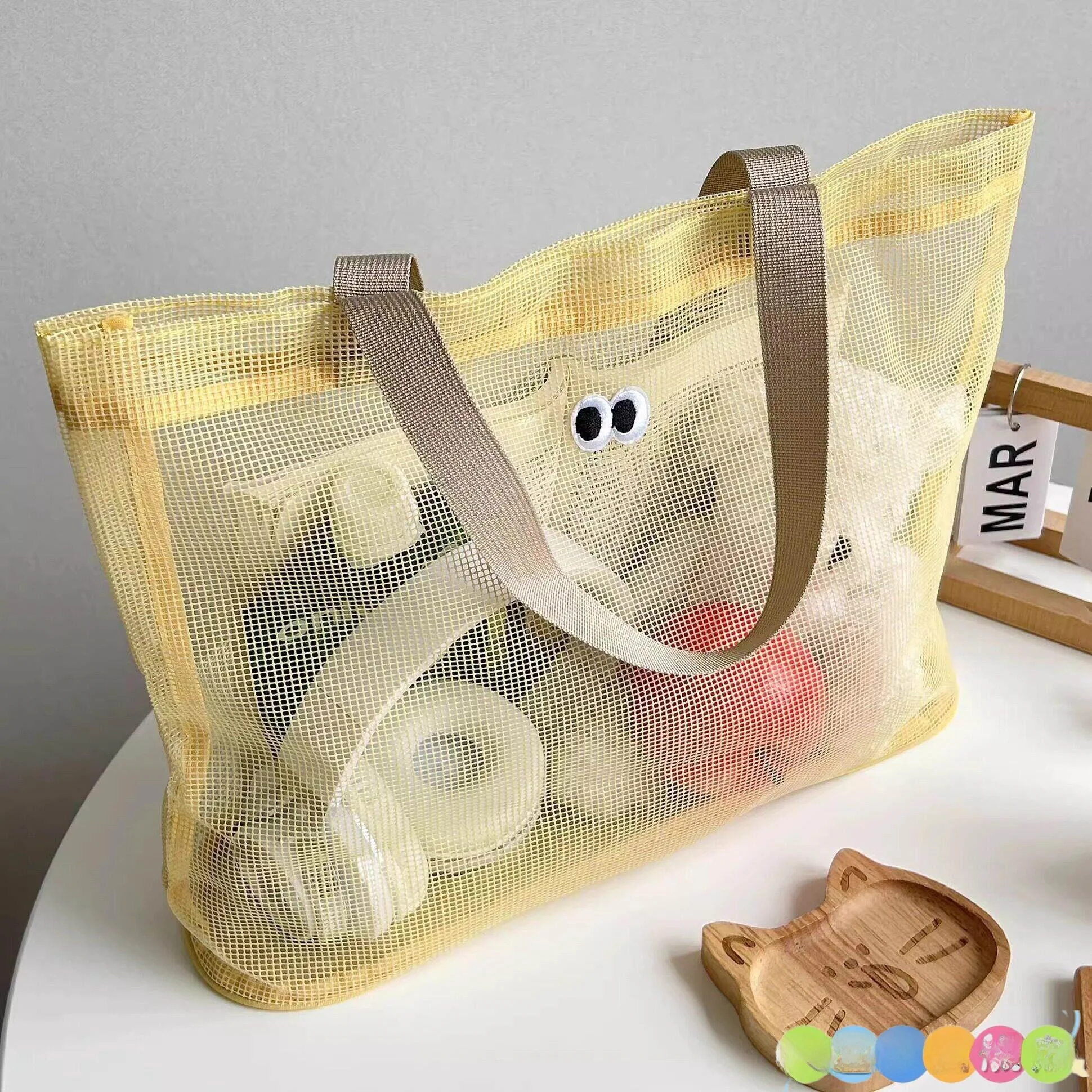 Large Capacity Beach Bag Women's Handbag 2026 New Grid Transparent Shoulder Storage Bag Fashionable Coastal Carryall Bag
Large Capacity Beach Bag Women's Handbag 2026 New Grid Transparent Shoulder Storage Bag Fashionable Coastal Carryall Bag