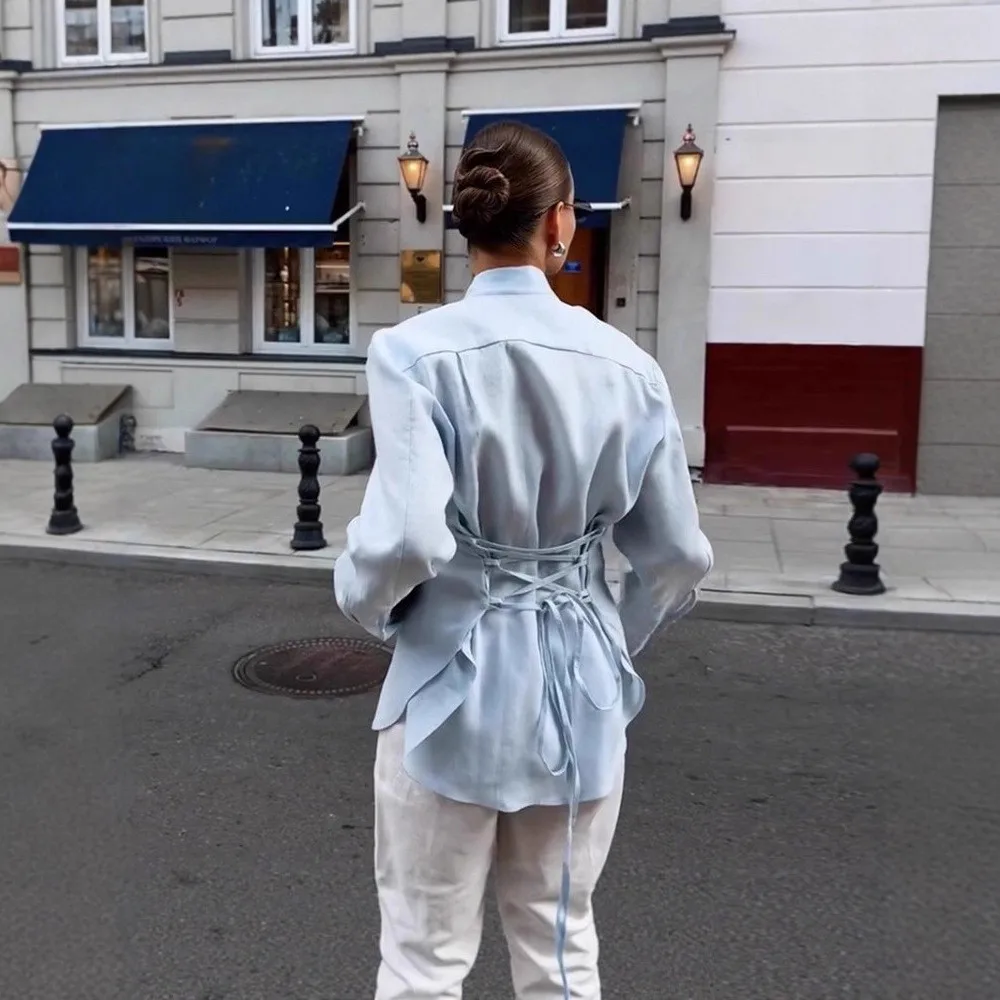 Women's Cotton Linen Blouse Long Sleeve Solid Color Wrap Collar Sash Tie Waist Light Blue Flowing Sleeve Button up Shirt
Women's Cotton Linen Blouse Long Sleeve Solid Color Wrap Collar Sash Tie Waist Light Blue Flowing Sleeve Button up Shirt
