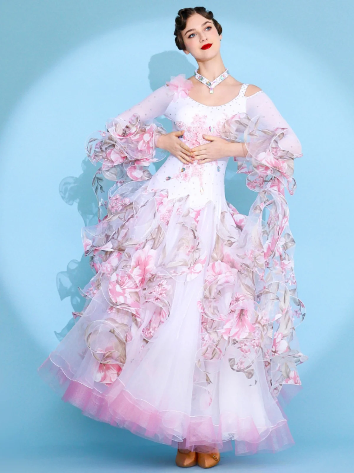 2026 Woman New Modern Dance Dress Ballroom Costume Waltz Costume Competition Costume S7079
2026 Woman New Modern Dance Dress Ballroom Costume Waltz Costume Competition Costume S7079
