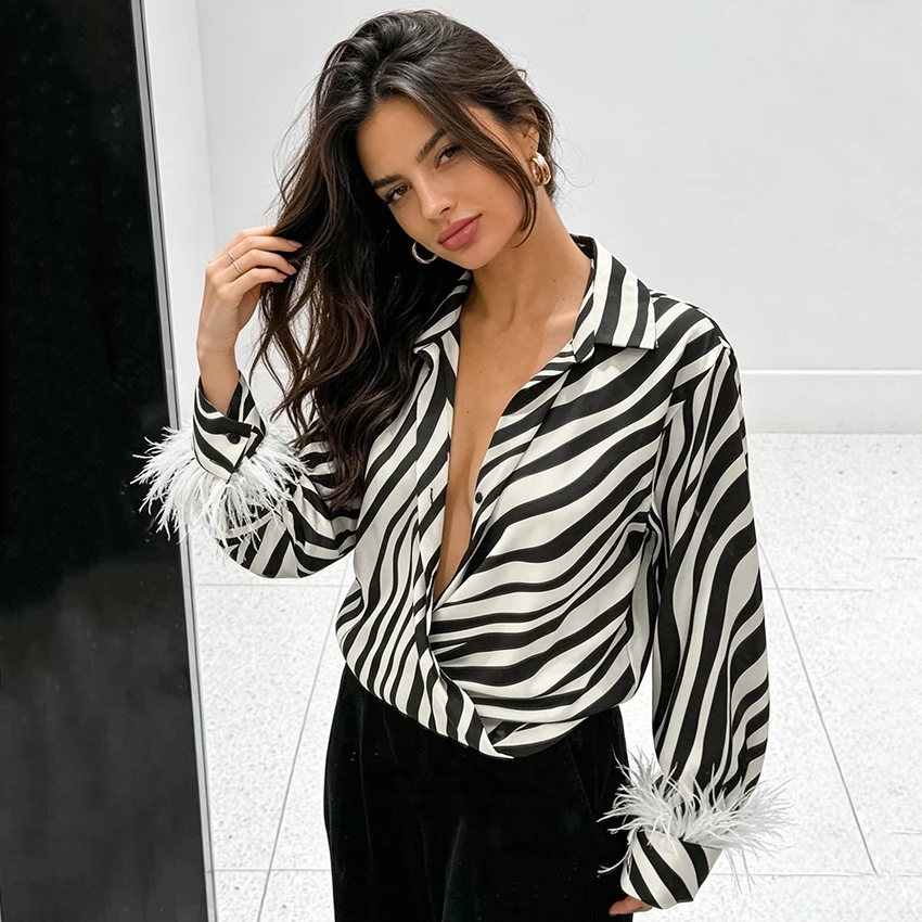 Linad Street Chic Slim Zebra-Stripe Shirts With Feather Summer Office Lady Lapel Long Sleeve Blouse Casual Button Up Tops 2026
Linad Street Chic Slim Zebra-Stripe Shirts With Feather Summer Office Lady Lapel Long Sleeve Blouse Casual Button Up Tops 2026