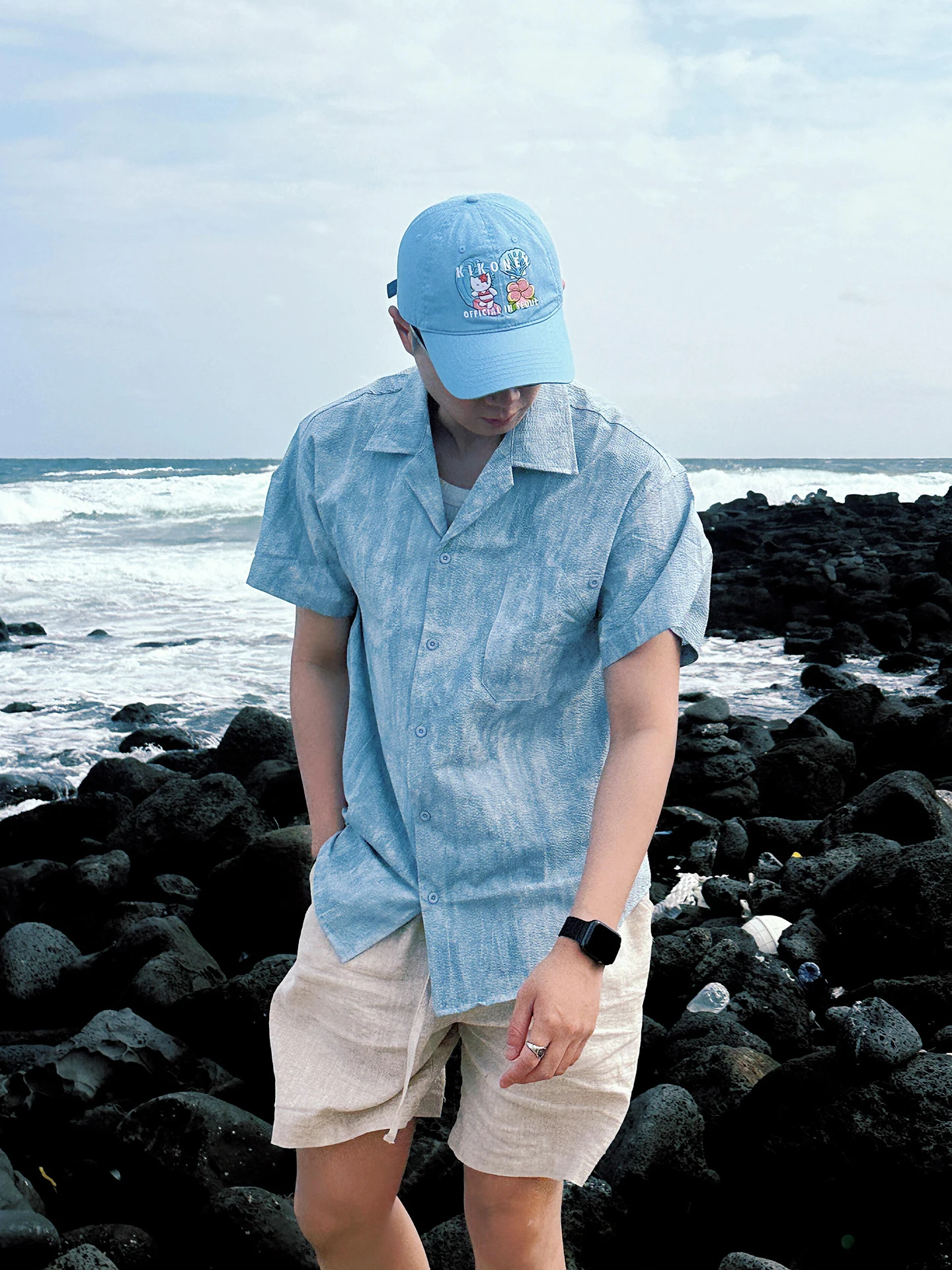 Casual Cuban Collar Short Sleeve Shirt Men's Summer Ice Blue Dyed High End Feeling Loose Fit Polyester Fiber Shirt
Casual Cuban Collar Short Sleeve Shirt Men's Summer Ice Blue Dyed High End Feeling Loose Fit Polyester Fiber Shirt