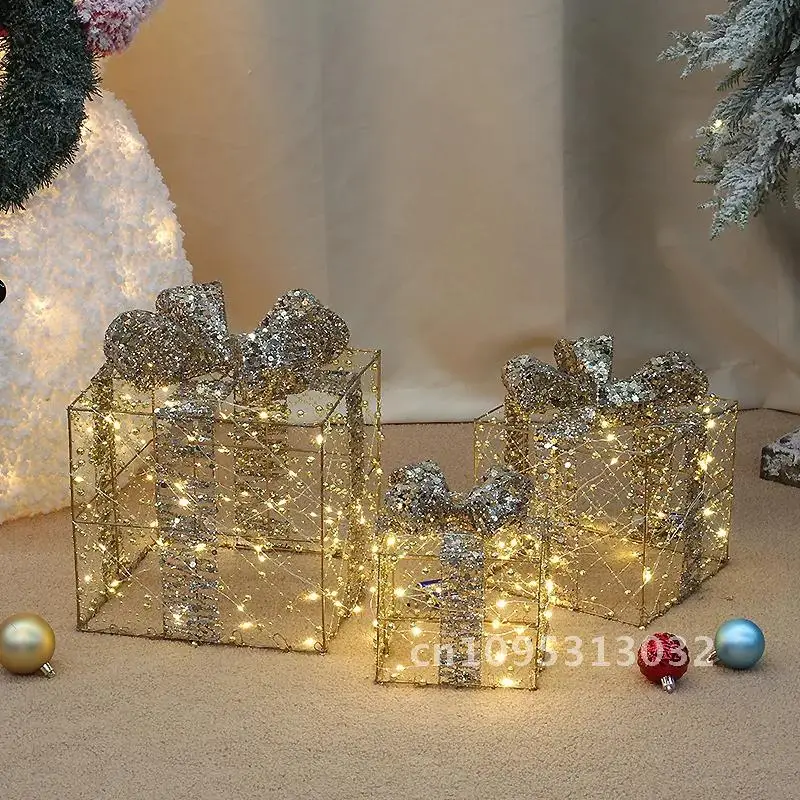 Christmas wrought iron Three-piece Home Box Christmas Tree Iron Ornaments Mall Outdoor Luminous Christmas Decorations Art Gift
Christmas wrought iron Three-piece Home Box Christmas Tree Iron Ornaments Mall Outdoor Luminous Christmas Decorations Art Gift