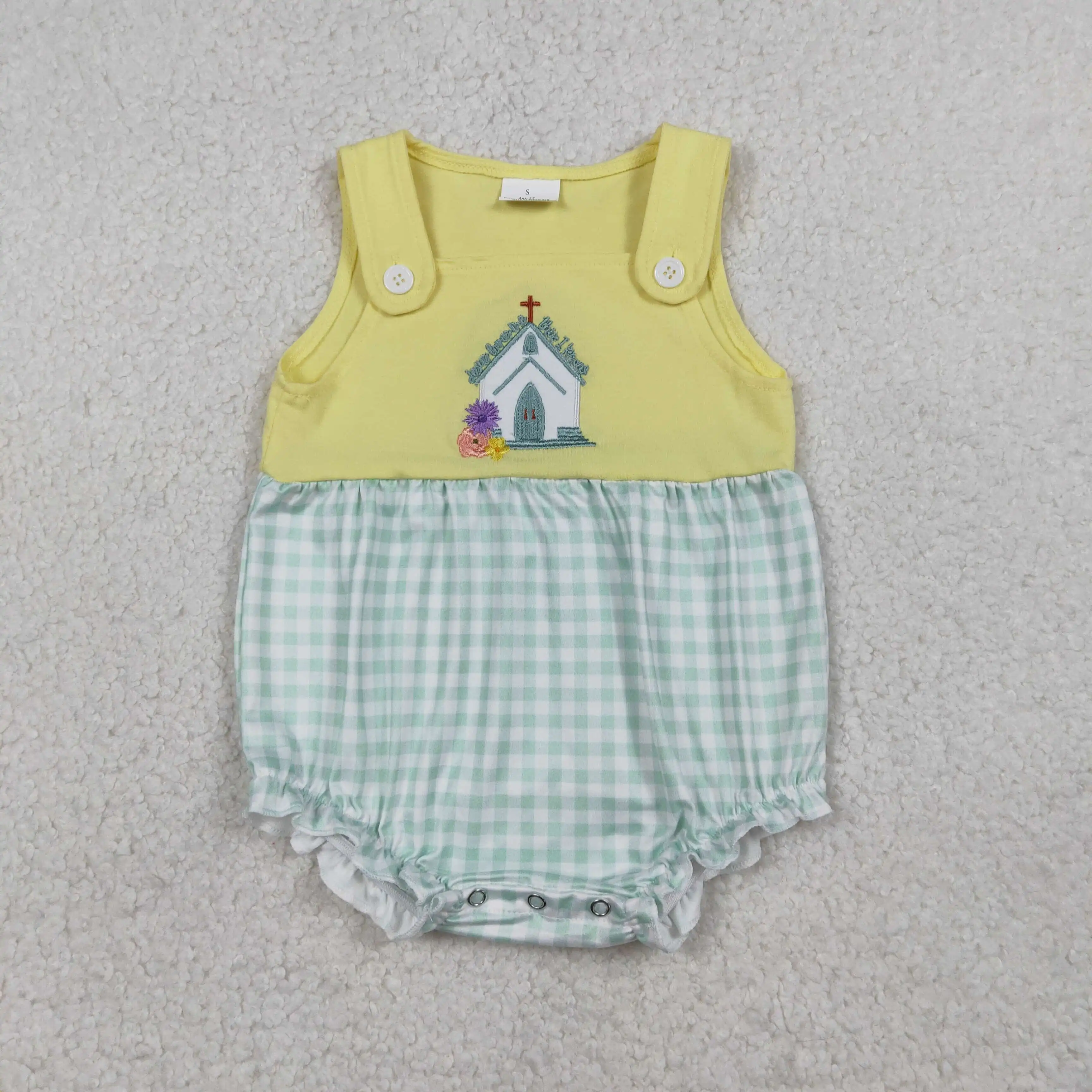 НОВЫЙ комбинезон для девочек с вышивкой, крестом, цветами и рюшами в клетку
НОВЫЙ комбинезон для девочек с вышивкой, крестом, цветами и рюшами в клетку