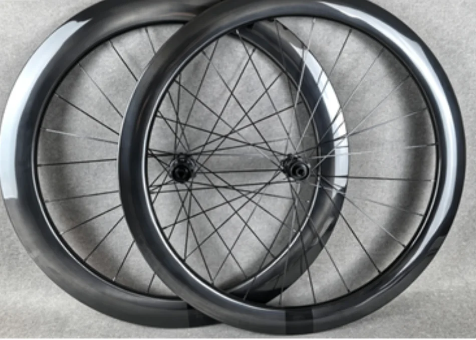 700C Carbon Road Wheelset
700C Carbon Road Wheelset