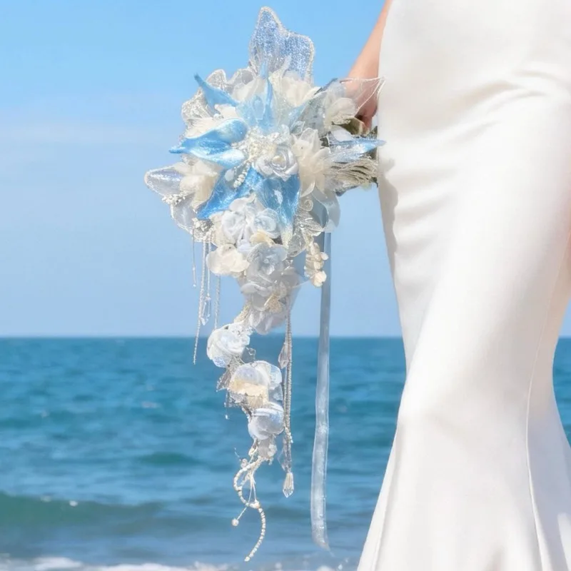 Dream Waterfall, Hand Holding Bride's Hand Bouquet Art Wedding Decoration Wedding Gift
Dream Waterfall, Hand Holding Bride's Hand Bouquet Art Wedding Decoration Wedding Gift