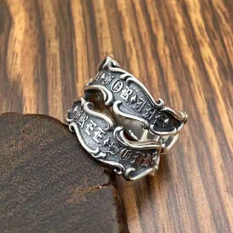 Punk personality jewelry Korean version cool temperament pure silver live mouth Sanskrit ring men's trend retro Thai silver ring
Punk personality jewelry Korean version cool temperament pure silver live mouth Sanskrit ring men's trend retro Thai silver ring