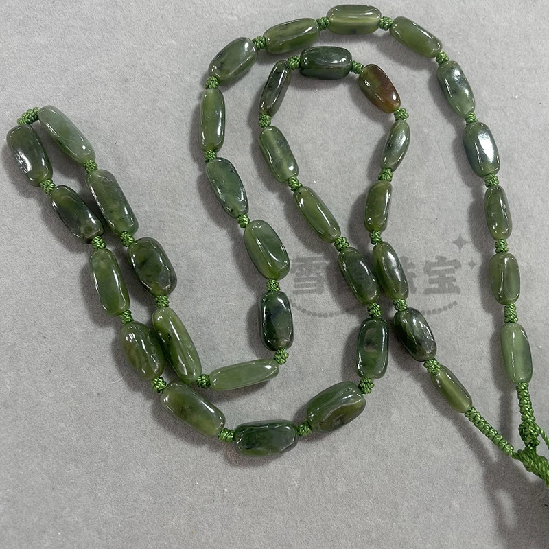 Hetian , pendant, hand-woven , gold necklace cord, oil green jade bead chain
Hetian , pendant, hand-woven , gold necklace cord, oil green jade bead chain