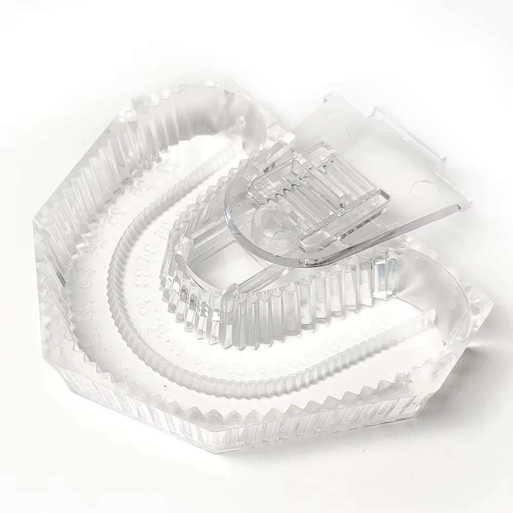 100pcs Denture Tray Disposable Strong Plastic Dental Mold Base Transparent Dental Lab Technician Tools Sectioned Base
100pcs Denture Tray Disposable Strong Plastic Dental Mold Base Transparent Dental Lab Technician Tools Sectioned Base