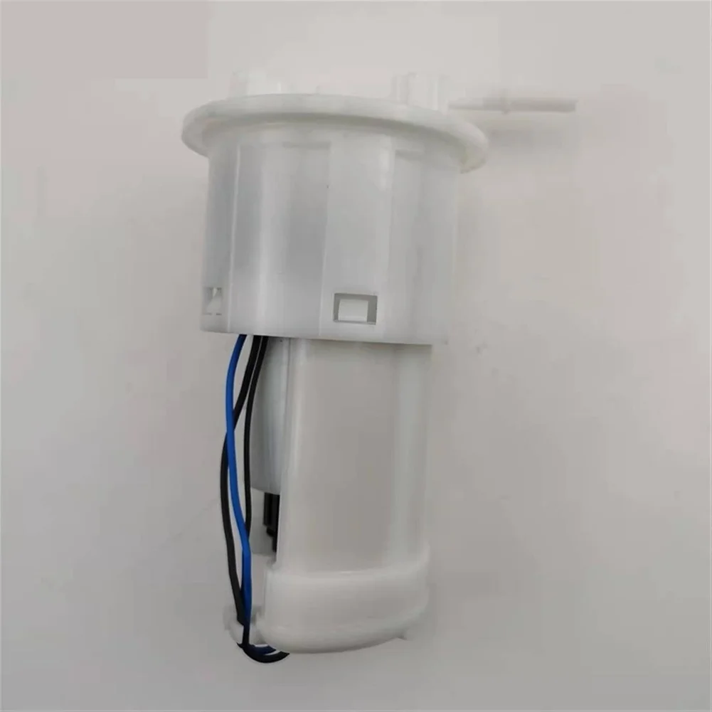 Fuel Pump Assembly for Triumph 1050 For Tiger 800 For XCA For XRT Motorcycle T2403893 T2400499 T2400735 T2403892 In Tank
Fuel Pump Assembly for Triumph 1050 For Tiger 800 For XCA For XRT Motorcycle T2403893 T2400499 T2400735 T2403892 In Tank