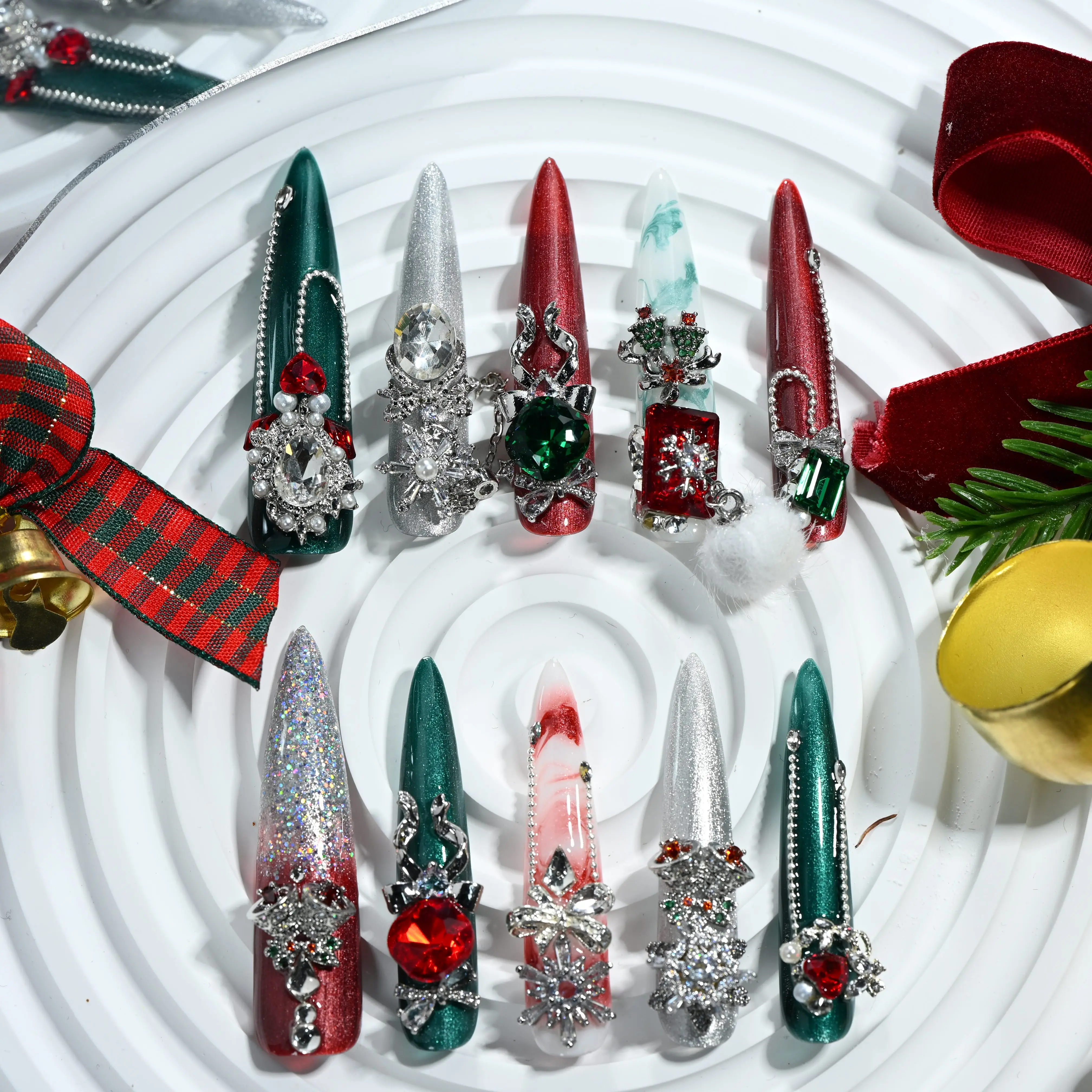 Handmade Festive Long Stiletto Press On Nails, Artisan Design with 3D Christmas Decor Details + Large Rhinestones & Chain Embell
Handmade Festive Long Stiletto Press On Nails, Artisan Design with 3D Christmas Decor Details + Large Rhinestones & Chain Embell