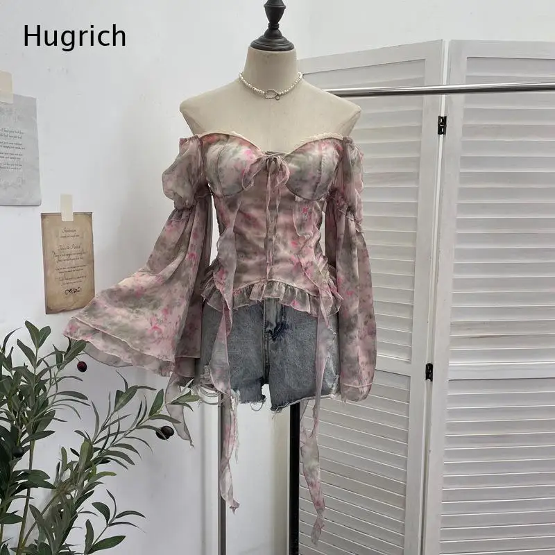 Floral Print Off-The-Shoulder Short Top Lace Trim Bust Self Front Tie Flared Long Sleeve Raw Ruffle Hem Casual Blouse
Floral Print Off-The-Shoulder Short Top Lace Trim Bust Self Front Tie Flared Long Sleeve Raw Ruffle Hem Casual Blouse