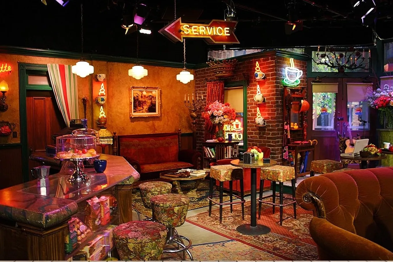 Friends Tv Show Interior Coffee Shop 90s Friends Bar backdrops computer print party supplies Photography Studio Backgrounds
Friends Tv Show Interior Coffee Shop 90s Friends Bar backdrops computer print party supplies Photography Studio Backgrounds