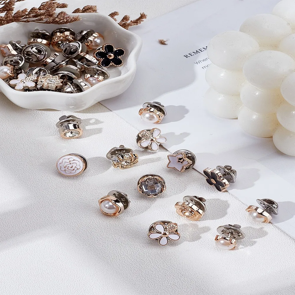 64Pcs 16 Styles Plastic Safety Brooches with Iron Pins and Acrylic Rhinestone Mixed Shapes Mixed Color 8~14.5x10.2~13.5mm
64Pcs 16 Styles Plastic Safety Brooches with Iron Pins and Acrylic Rhinestone Mixed Shapes Mixed Color 8~14.5x10.2~13.5mm