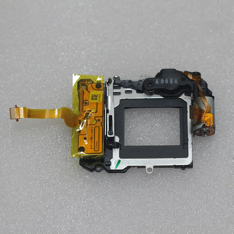 95% New original Shutter plate +MB drive motor assy repair parts For Sony ILCE-6000 A6000 A6300 A6400 ZV-E10 camera
95% New original Shutter plate +MB drive motor assy repair parts For Sony ILCE-6000 A6000 A6300 A6400 ZV-E10 camera