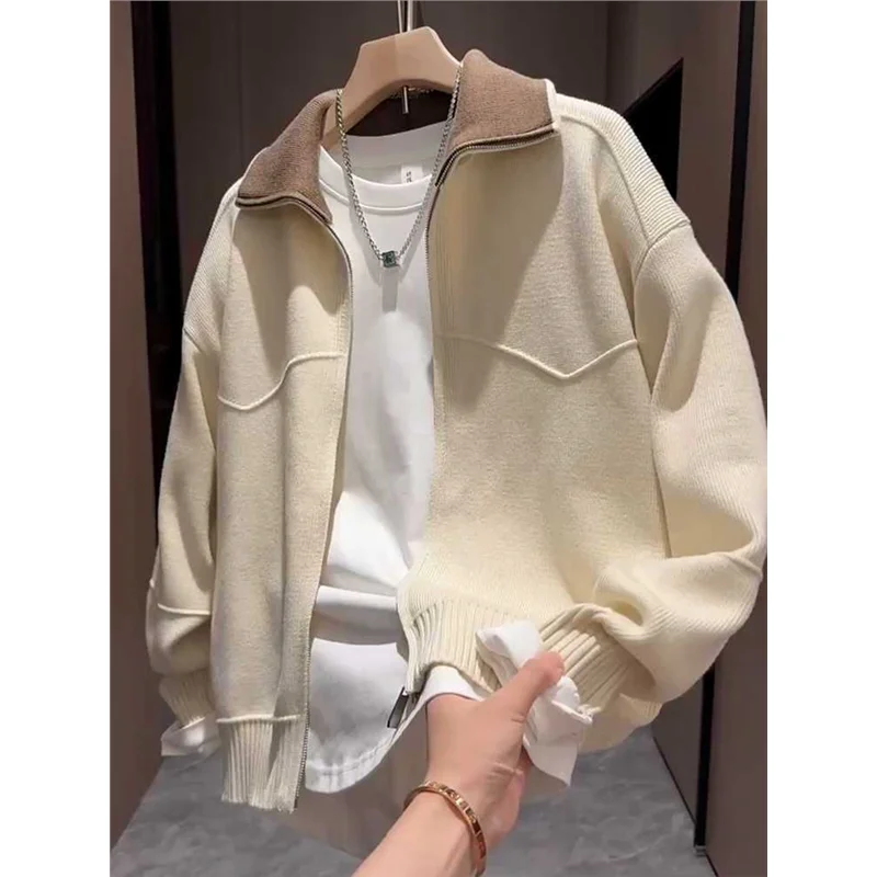 Мужской вязаный кардиган свободного кроя с цветными вставками, модный топ премиум-качества, универсальная повседневная одежда для осени и зимы
Мужской вязаный кардиган свободного кроя с цветными вставками, модный топ премиум-качества, универсальная повседневная одежда для осени и зимы