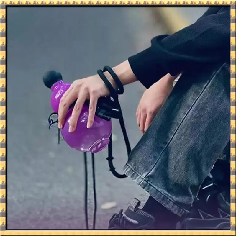 AA79 New Chinese Retro-Inspired Gourd Bottle 800ML Gourd Water Bottle Large Capacity Water Bottle Gourd Travel Water Bottle For
AA79 New Chinese Retro-Inspired Gourd Bottle 800ML Gourd Water Bottle Large Capacity Water Bottle Gourd Travel Water Bottle For
