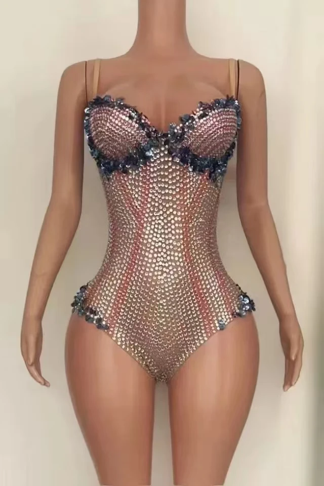 High Quality Hot Diamond Sexy BacklessSuspender Dress 2024 New Fashion CustomWomen'S Clothing A696
High Quality Hot Diamond Sexy BacklessSuspender Dress 2024 New Fashion CustomWomen'S Clothing A696