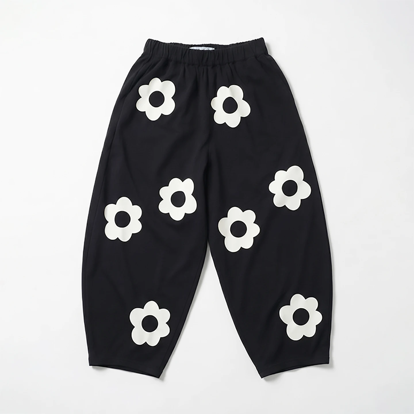 Black pants women imakokoni spring original Japanese niche artistic casual elastic waist flower cropped pants 265423
Black pants women imakokoni spring original Japanese niche artistic casual elastic waist flower cropped pants 265423