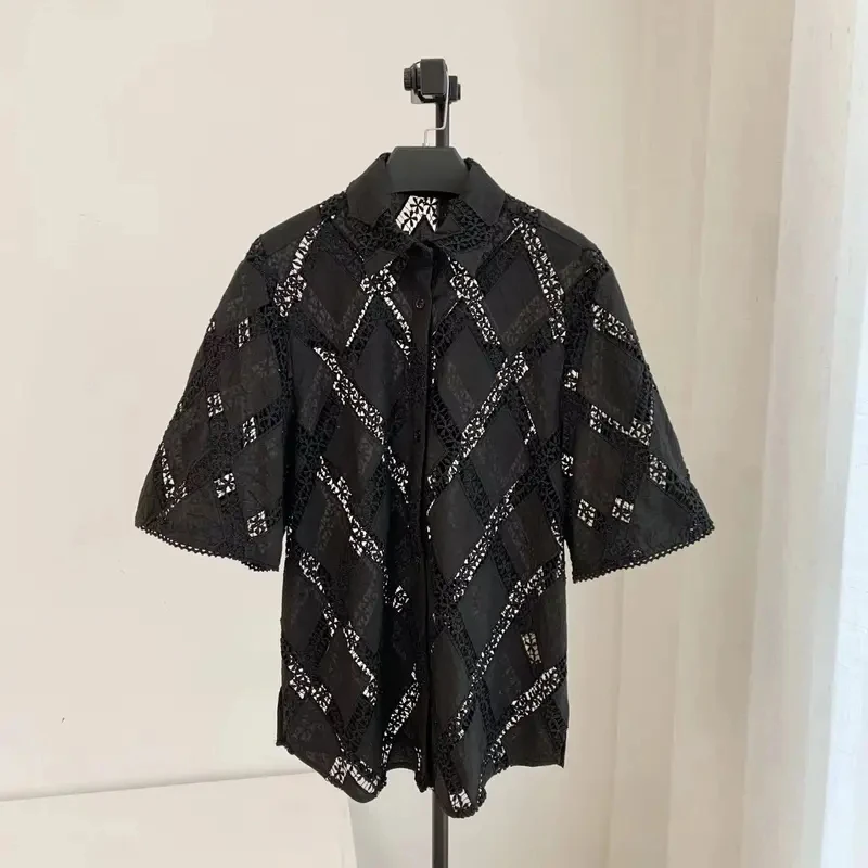 Women Embroidery Cotton set Short Sleeve Blouse+ Mini Skirt + loose Trousers 3-Piece Suit
Women Embroidery Cotton set Short Sleeve Blouse+ Mini Skirt + loose Trousers 3-Piece Suit