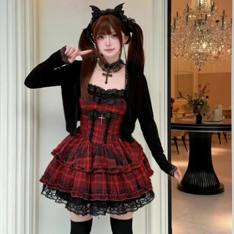 Japanese Dark Gothic Lolita Style Dress Set Women Sweet Short Cardigan Cute Lace Ruffles Bow Plaid Sling Dress Harajuku Y2k Suit
Japanese Dark Gothic Lolita Style Dress Set Women Sweet Short Cardigan Cute Lace Ruffles Bow Plaid Sling Dress Harajuku Y2k Suit