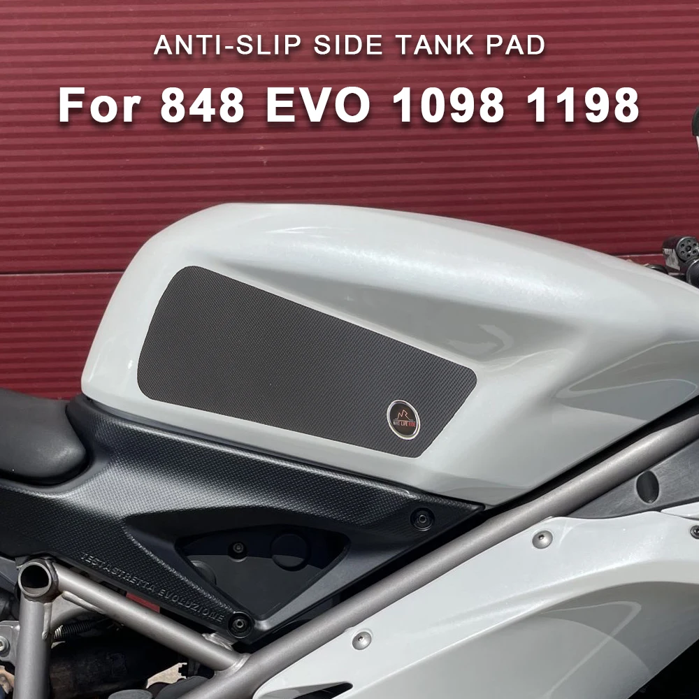 Боковая накладка на бак мотоцикла, наклейка, аксессуары для Ducati 848 EVO 1098 1198, наколенник, тяговая защитная наклейка, противоскользящие газовые накладки
Боковая накладка на бак мотоцикла, наклейка, аксессуары для Ducati 848 EVO 1098 1198, наколенник, тяговая защитная наклейка, противоскользящие газовые накладки