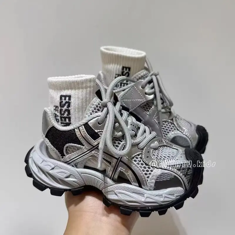 Shock Absorption Unisex Child Leisure Shoes Smooth Surface Four Seasons Universal Outdoor Shoes
Shock Absorption Unisex Child Leisure Shoes Smooth Surface Four Seasons Universal Outdoor Shoes