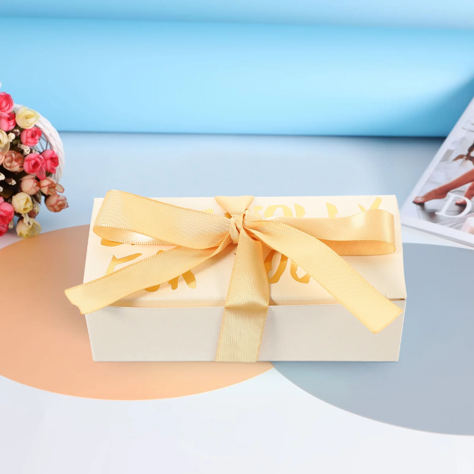 20 Pcs Beige Candy Box Gift Cookie Gifts Cookies Decorative Treats Boxes for Pouches Wedding
20 Pcs Beige Candy Box Gift Cookie Gifts Cookies Decorative Treats Boxes for Pouches Wedding