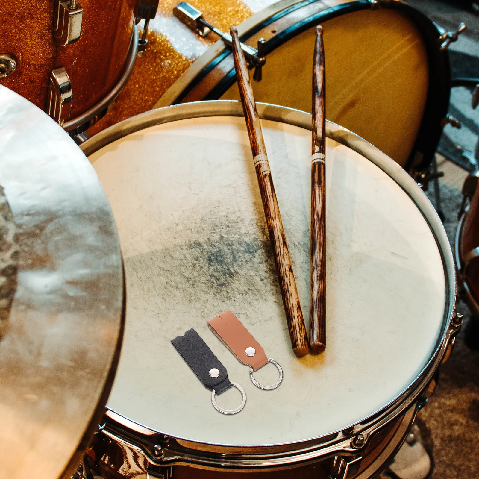 2pcs Pu Key Sleeve Universal Drum Tuning Tool Cover Durable Protection For Drum Kit T-Shaped Wrench Keychain Percussion
2pcs Pu Key Sleeve Universal Drum Tuning Tool Cover Durable Protection For Drum Kit T-Shaped Wrench Keychain Percussion