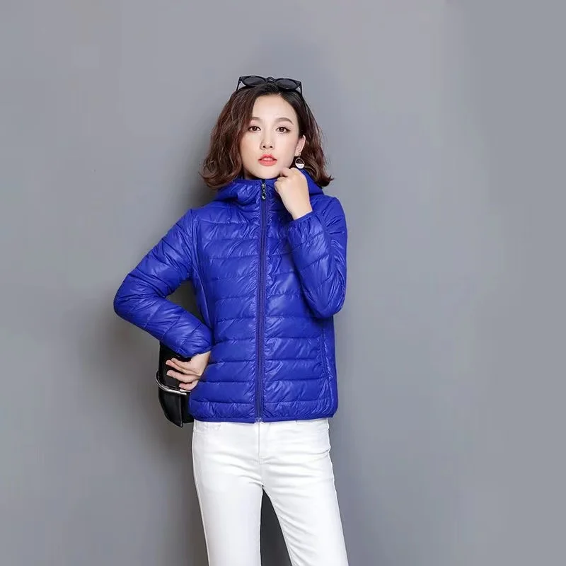 Demi-Season Short Down Coat Ultra Light Lightweight Padded Jackets Woman Winter 2023 Hooded Jacket For Women Quilted Coats Duck
Demi-Season Short Down Coat Ultra Light Lightweight Padded Jackets Woman Winter 2023 Hooded Jacket For Women Quilted Coats Duck