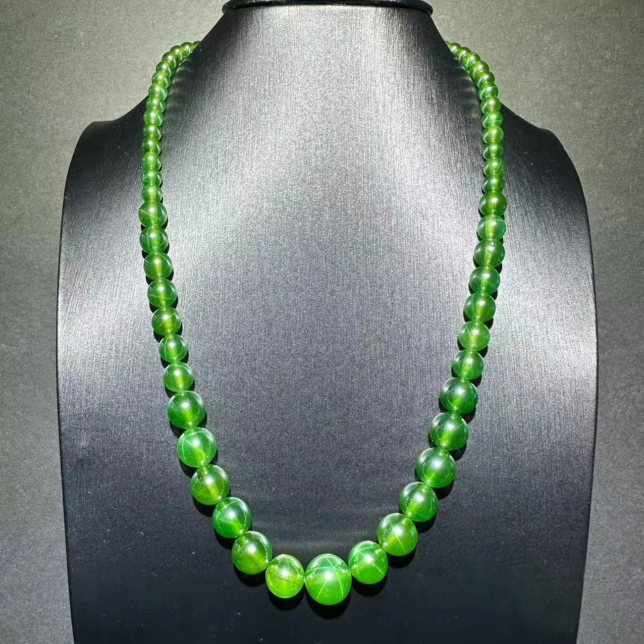 Ожерелье-цепочка Starlight Gem Tower 12 мм/14 мм
Ожерелье-цепочка Starlight Gem Tower 12 мм/14 мм