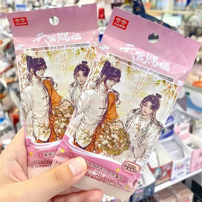 Оригинальный Tian Guan Ci Fu Linlang Memory Series, квадратный значок, слепая коробка, коллекционные игрушки Xie Lian Hua Cheng, модная слепая сумка, подарки
Оригинальный Tian Guan Ci Fu Linlang Memory Series, квадратный значок, слепая коробка, коллекционные игрушки Xie Lian Hua Cheng, модная слепая сумка, подарки