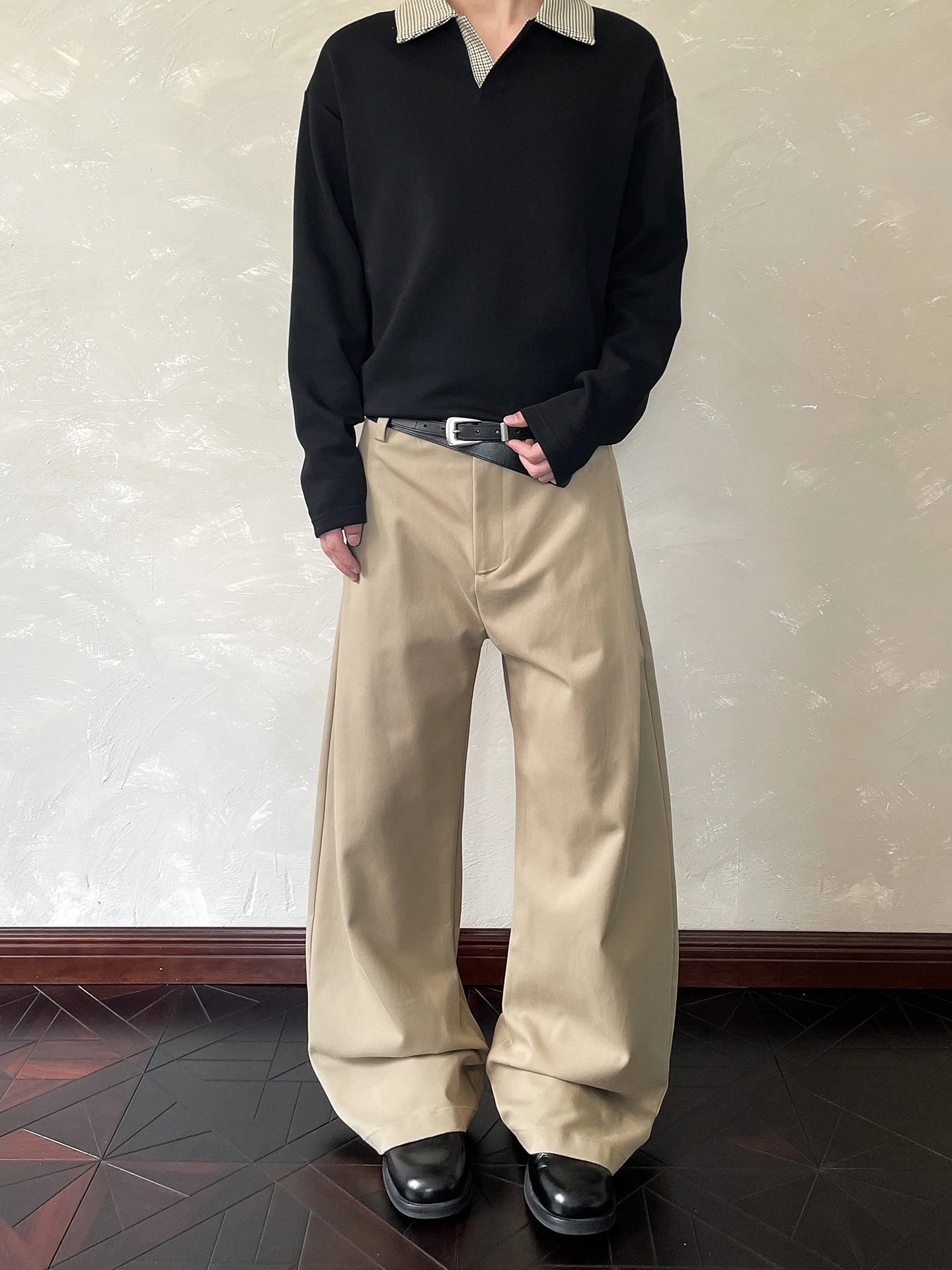 a PUEE American Retro Loose Straight Leg Casual Pants Men's High Waist Zipper Closure Classic Color Versatile Comfortable
a PUEE American Retro Loose Straight Leg Casual Pants Men's High Waist Zipper Closure Classic Color Versatile Comfortable