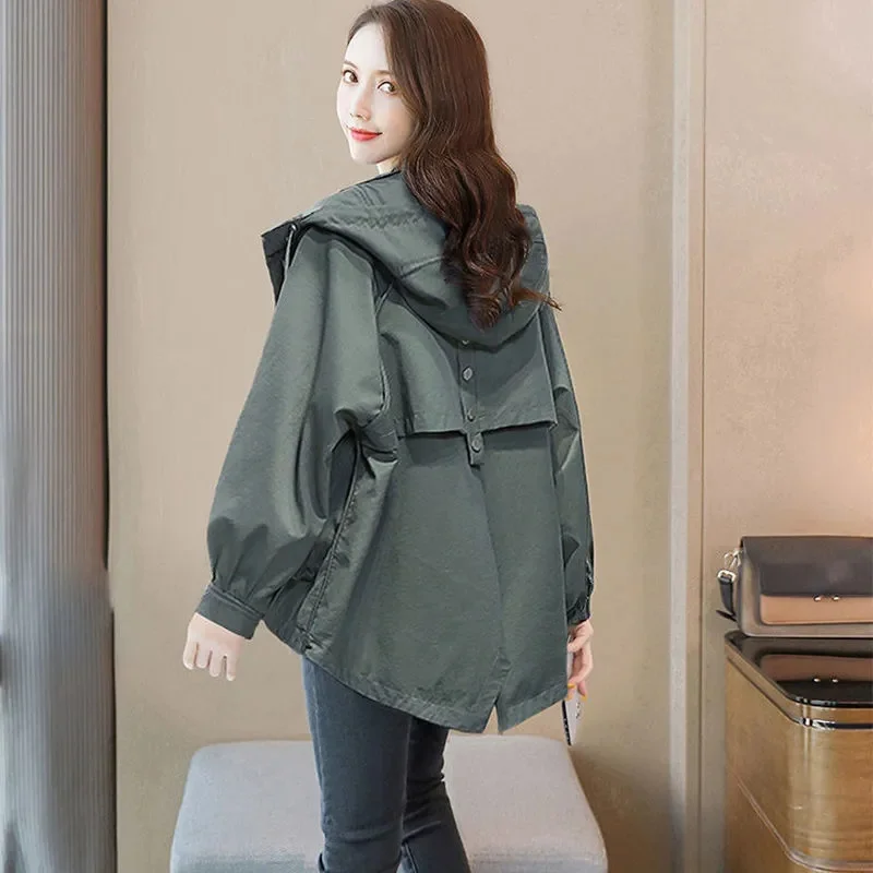 2024 Spring and Autumn Clothes New Ladies' Fashion Hooded Cool Wind Korean Version Of Long-Sleeved Loose Windbreaker Coat Trend
2024 Spring and Autumn Clothes New Ladies' Fashion Hooded Cool Wind Korean Version Of Long-Sleeved Loose Windbreaker Coat Trend