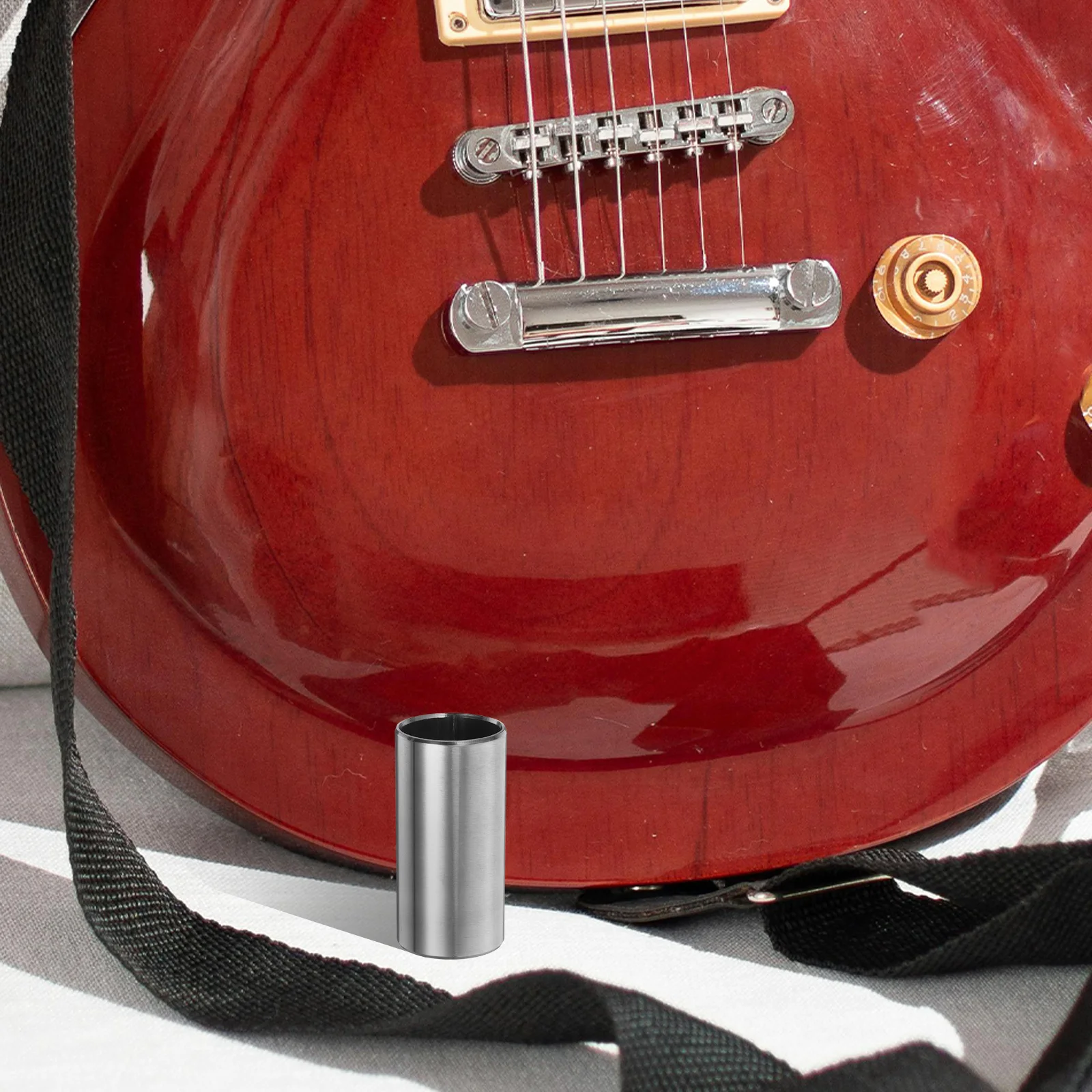 2Pcs Guitar Slide Glass Stainless Steel Medium Bottleneck Clear Bright Sound Excellent Intonation Professional Guitar Players
2Pcs Guitar Slide Glass Stainless Steel Medium Bottleneck Clear Bright Sound Excellent Intonation Professional Guitar Players