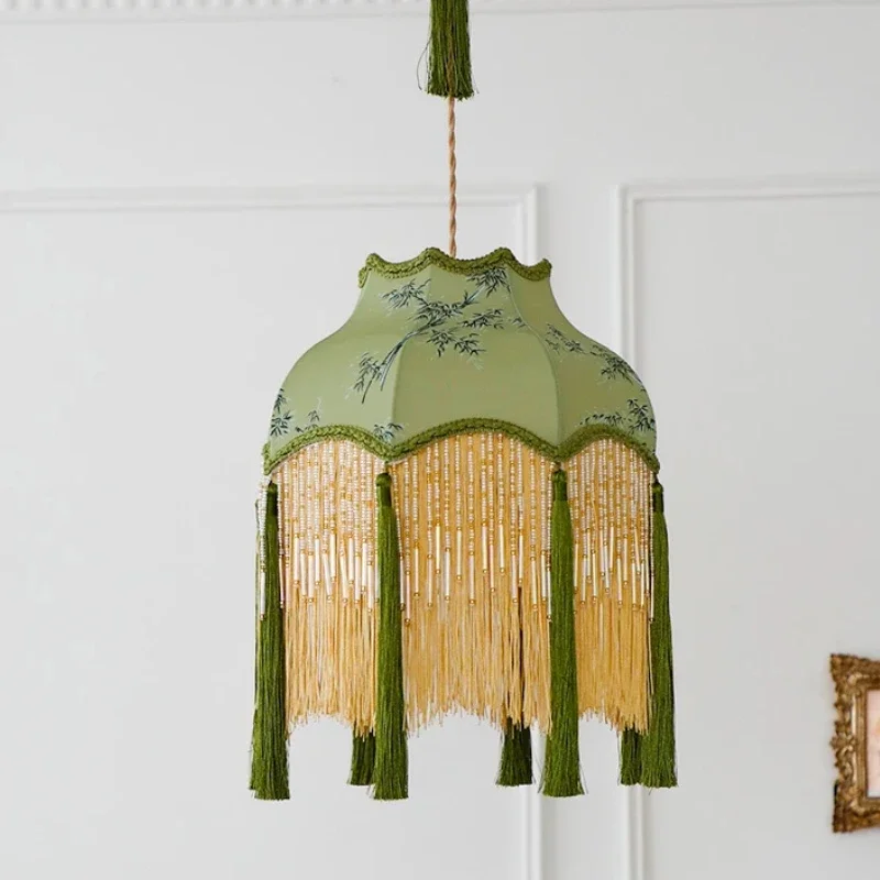 Nordic Retro Green Pendant Light Fabric Ceiling Chandelier Bedroom Bedside Led Lamps for Living Room Decor Dining Table Lighting
Nordic Retro Green Pendant Light Fabric Ceiling Chandelier Bedroom Bedside Led Lamps for Living Room Decor Dining Table Lighting