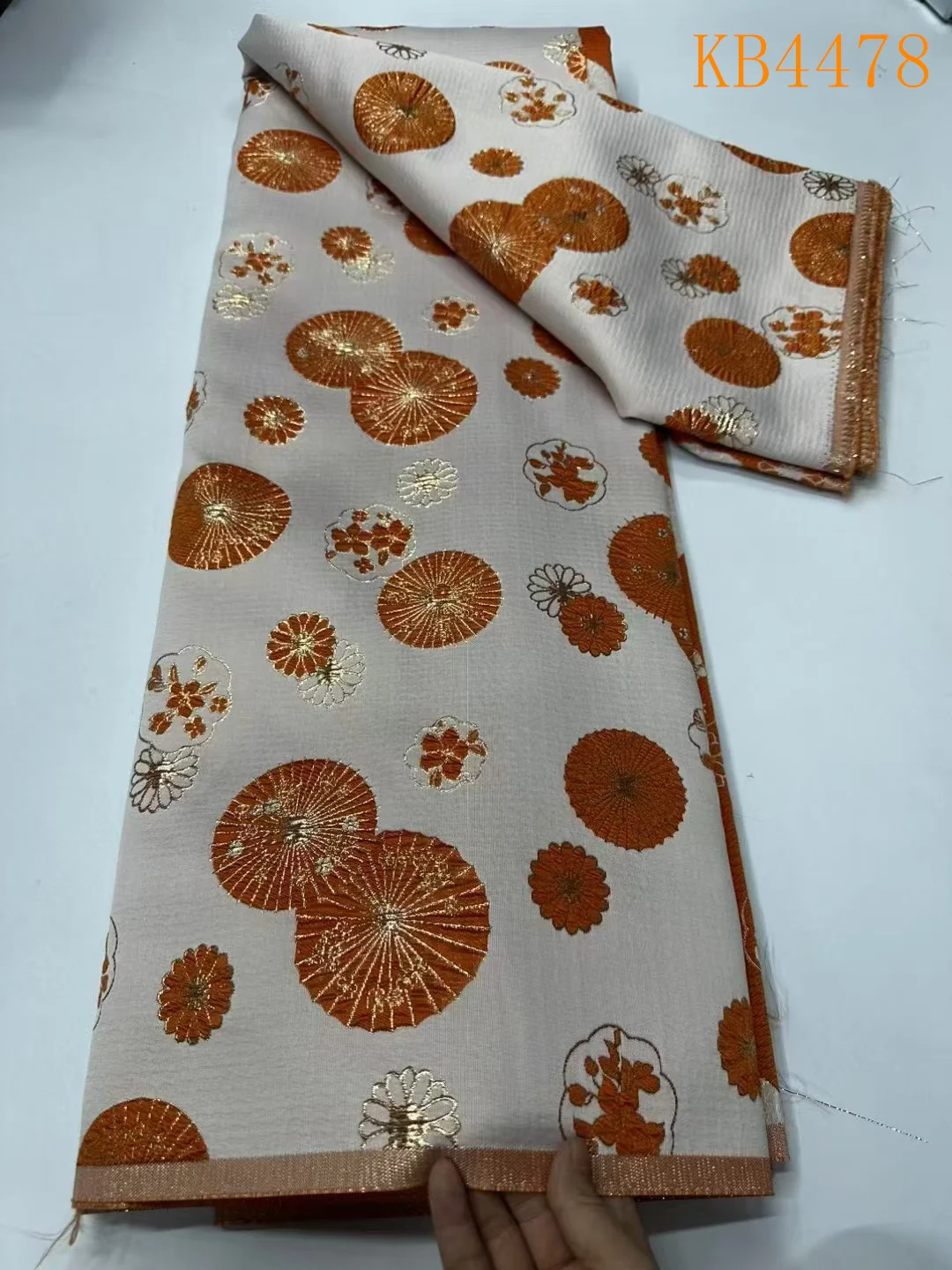 Luxury African Fabric 5 Yards Jacquard Brocade Fabrics Brocade Lace Fabrics 2024 High Quality Damask Fabric For Sewing KB4478
Luxury African Fabric 5 Yards Jacquard Brocade Fabrics Brocade Lace Fabrics 2024 High Quality Damask Fabric For Sewing KB4478