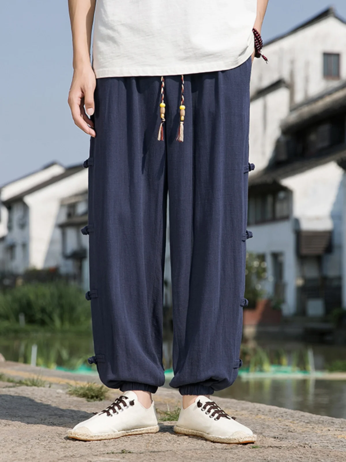 Spring Summer Linen Casual Pants Men Women Simple Sports Loose Fit Retro Button New Chinese Sle Trousers Large Size Long Pants
Spring Summer Linen Casual Pants Men Women Simple Sports Loose Fit Retro Button New Chinese Sle Trousers Large Size Long Pants