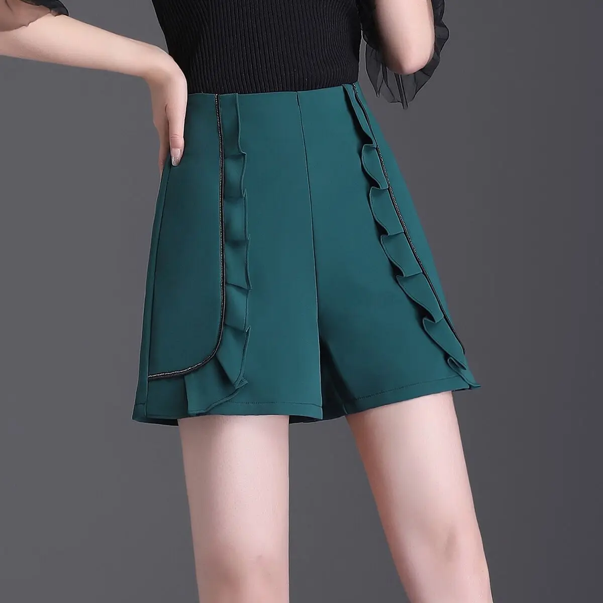 2024 Women's Casual High Waist A-Line Pants Loose Wide Leg Female Trousers Chiffon Pants Chic Lady Suit Spring Summer F132
2024 Women's Casual High Waist A-Line Pants Loose Wide Leg Female Trousers Chiffon Pants Chic Lady Suit Spring Summer F132