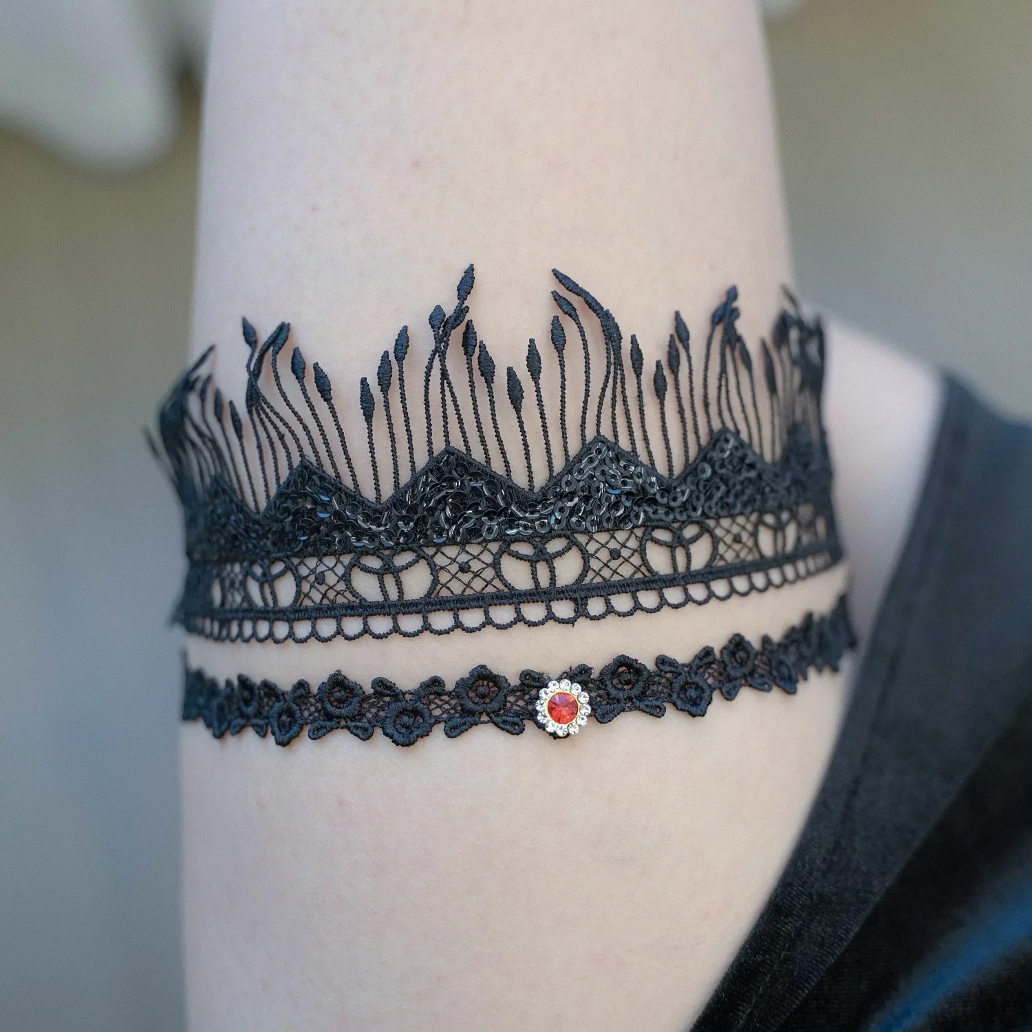 Комплект из 2 предметов, белый, черный женский свадебный пояс с подвязками, 2025 с блестящими кристаллами, кружевной пояс с кисточками, комплект для невесты, свадебной вечеринки
Комплект из 2 предметов, белый, черный женский свадебный пояс с подвязками, 2025 с блестящими кристаллами, кружевной пояс с кисточками, комплект для невесты, свадебной вечеринки