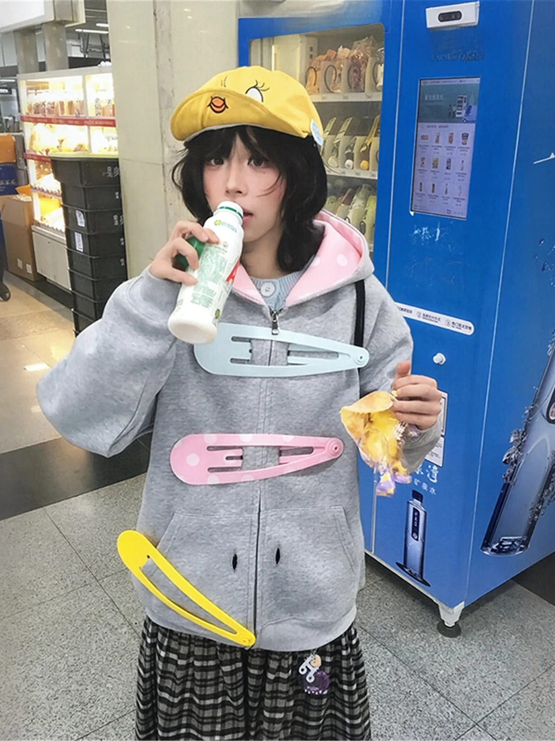 Gray 3D Hair Clip Hoodie Jacket Women's Loose Zipper Open Cardigan Couple's College Style Heavy Top Spring Season
Gray 3D Hair Clip Hoodie Jacket Women's Loose Zipper Open Cardigan Couple's College Style Heavy Top Spring Season