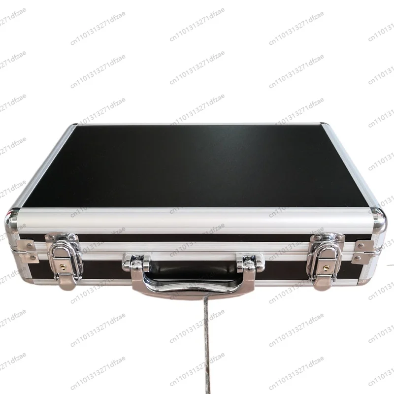 Портативный высококачественный футляр для инструментов, многофункциональный ящик для инструментов из алюминиевого сплава, противоударный инструмент
Портативный высококачественный футляр для инструментов, многофункциональный ящик для инструментов из алюминиевого сплава, противоударный инструмент