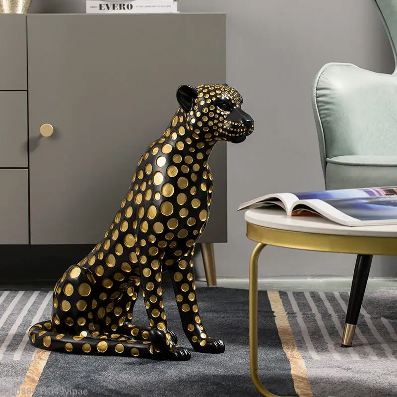 Money Leopard Model of The Living Room Next To The TV Cabinet Light Luxury Art Decoration Environmental Protection Resin
Money Leopard Model of The Living Room Next To The TV Cabinet Light Luxury Art Decoration Environmental Protection Resin
