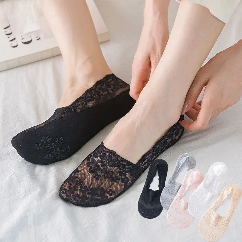 Женские носки, летние тонкие дышащие хлопковые нескользящие невидимые кружевные носки-лодочки, прозрачные модные повседневные носки JK с низким вырезом
Женские носки, летние тонкие дышащие хлопковые нескользящие невидимые кружевные носки-лодочки, прозрачные модные повседневные носки JK с низким вырезом
