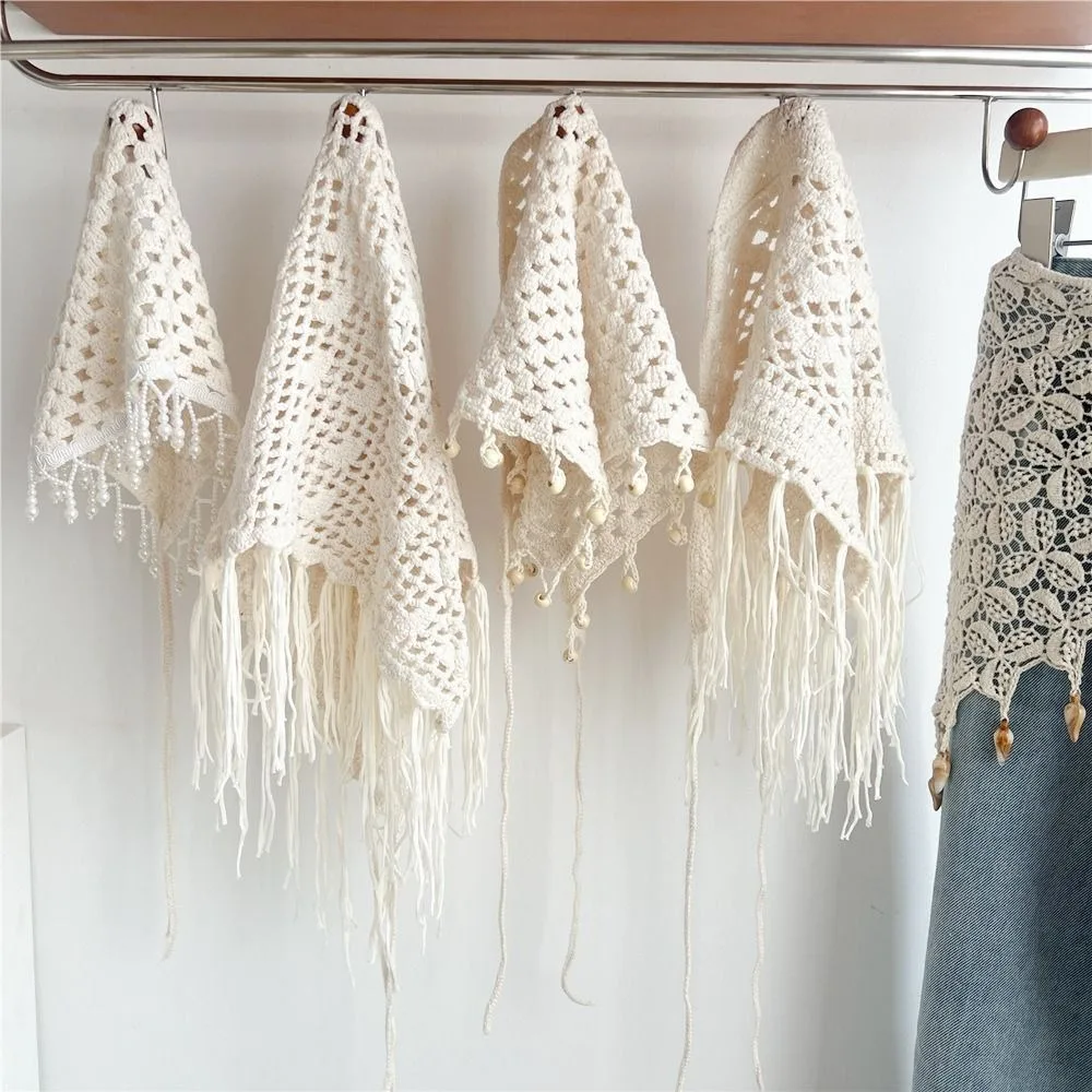 All-match Bohemian Tassel Knitted Triangle Scarf Countryside Style Exotic Hollow Out Lace Shawl Wraps White Fart Curtain Women
All-match Bohemian Tassel Knitted Triangle Scarf Countryside Style Exotic Hollow Out Lace Shawl Wraps White Fart Curtain Women
