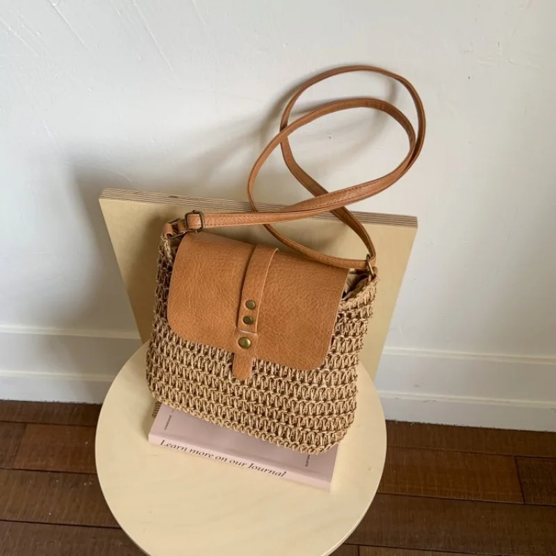 Designer-Inspired Leather Messenger Bag For Women By Luxury Brand Famous Handbag Tote Bag Classic
Designer-Inspired Leather Messenger Bag For Women By Luxury Brand Famous Handbag Tote Bag Classic