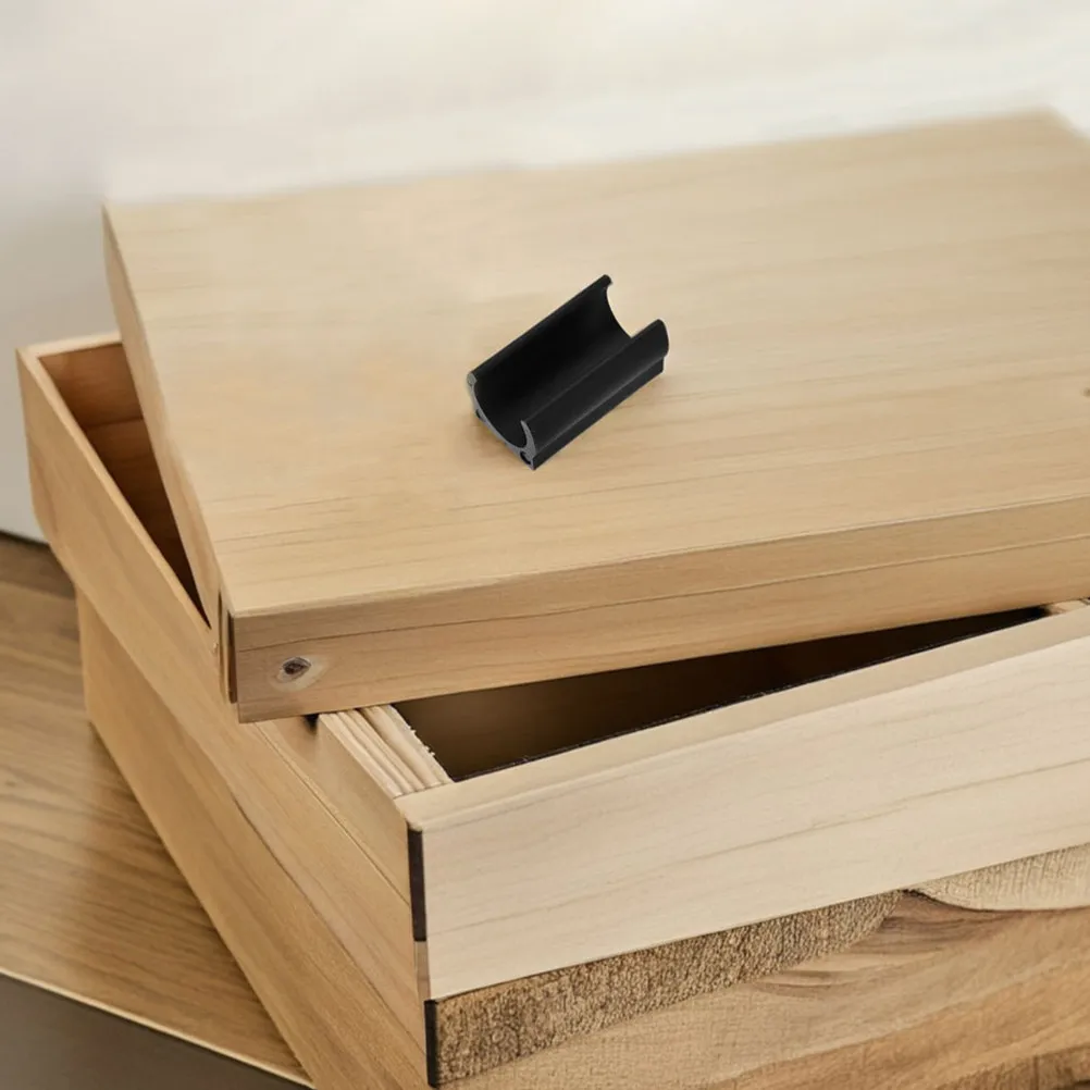 30 шт. Нескользящие U-образные накладки для мебели, защитные колпачки для ножек стульев, подкладки для батутов, для полов из твердых пород дерева и плитки, шумопоглощающие
30 шт. Нескользящие U-образные накладки для мебели, защитные колпачки для ножек стульев, подкладки для батутов, для полов из твердых пород дерева и плитки, шумопоглощающие