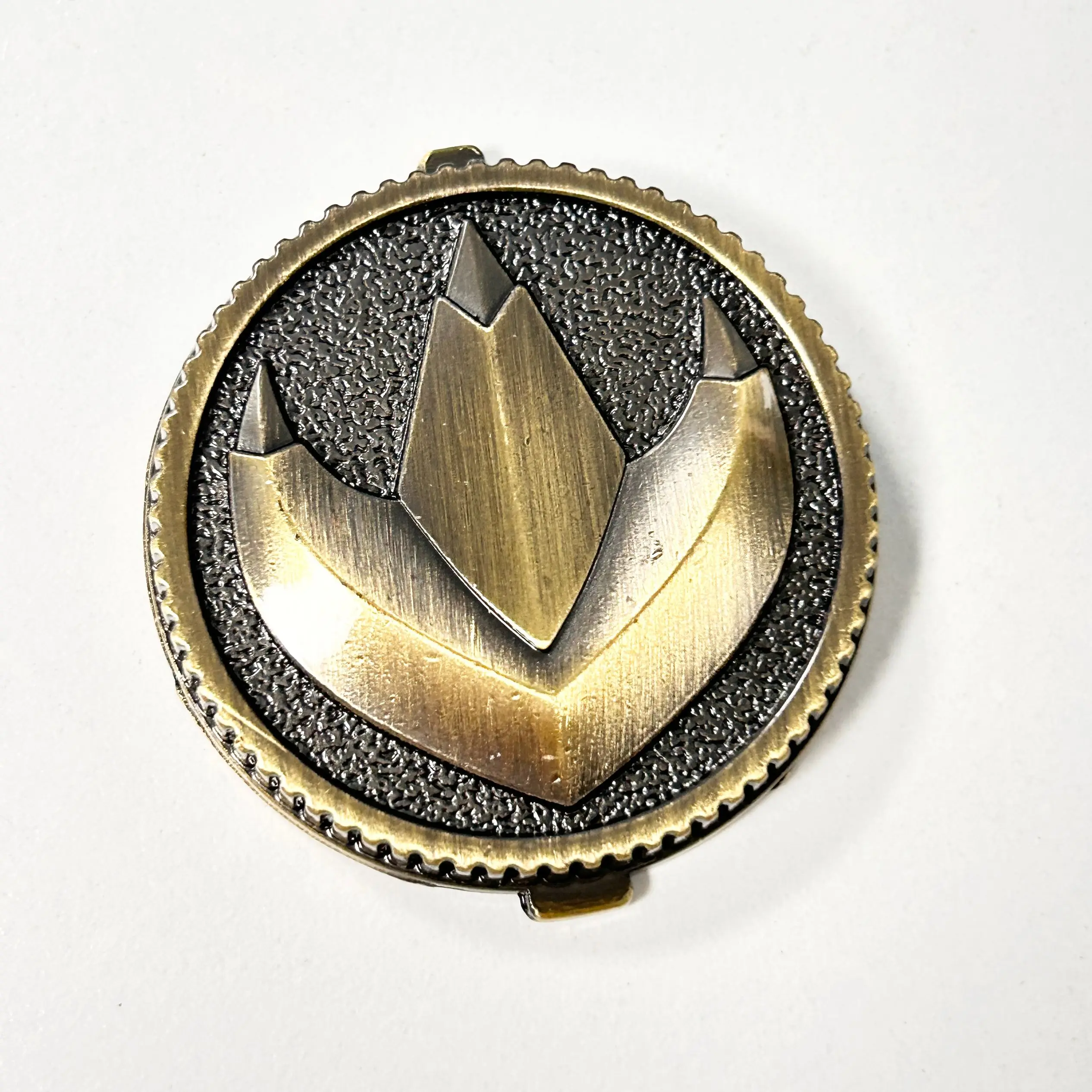 Vintage Weathered Lightning Dragon Power Coin – Alloy Metal Morpher Token for Power Ranger Cosplay & Super Sentai Collectors
Vintage Weathered Lightning Dragon Power Coin – Alloy Metal Morpher Token for Power Ranger Cosplay & Super Sentai Collectors
