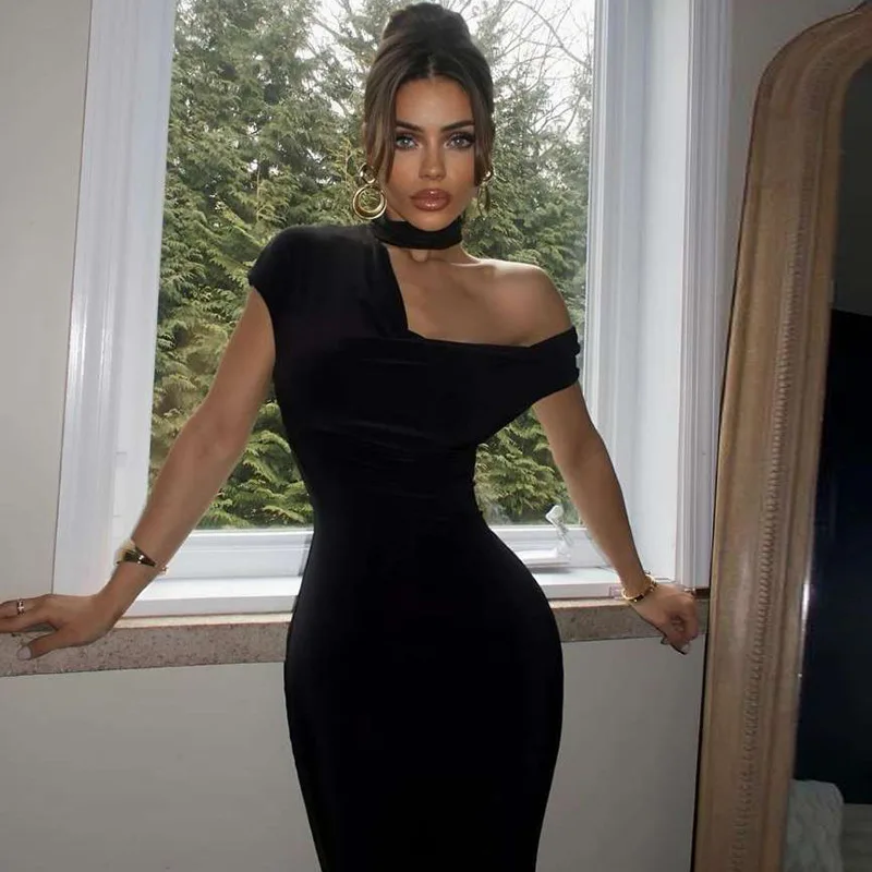 European American Style 2025,Spring Summer Women's Black Dresses,New Arrival Fashion Long Slanted Collar Off-shoulder Silm Dress 
European American Style 2025,Spring Summer Women's Black Dresses,New Arrival Fashion Long Slanted Collar Off-shoulder Silm Dress