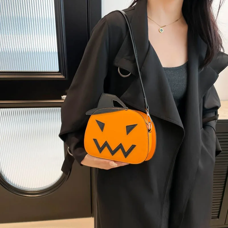 Модная 3D сумка в виде тыквы на Хэллоуин, женская сумка через плечо из искусственной кожи на молнии, модная необычная ручная маленькая квадратная сумка
Модная 3D сумка в виде тыквы на Хэллоуин, женская сумка через плечо из искусственной кожи на молнии, модная необычная ручная маленькая квадратная сумка